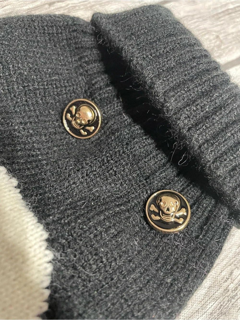 Small Wag-A-Tude Knit Skull Sweater for Dogs Cats Pet Excellent Condition